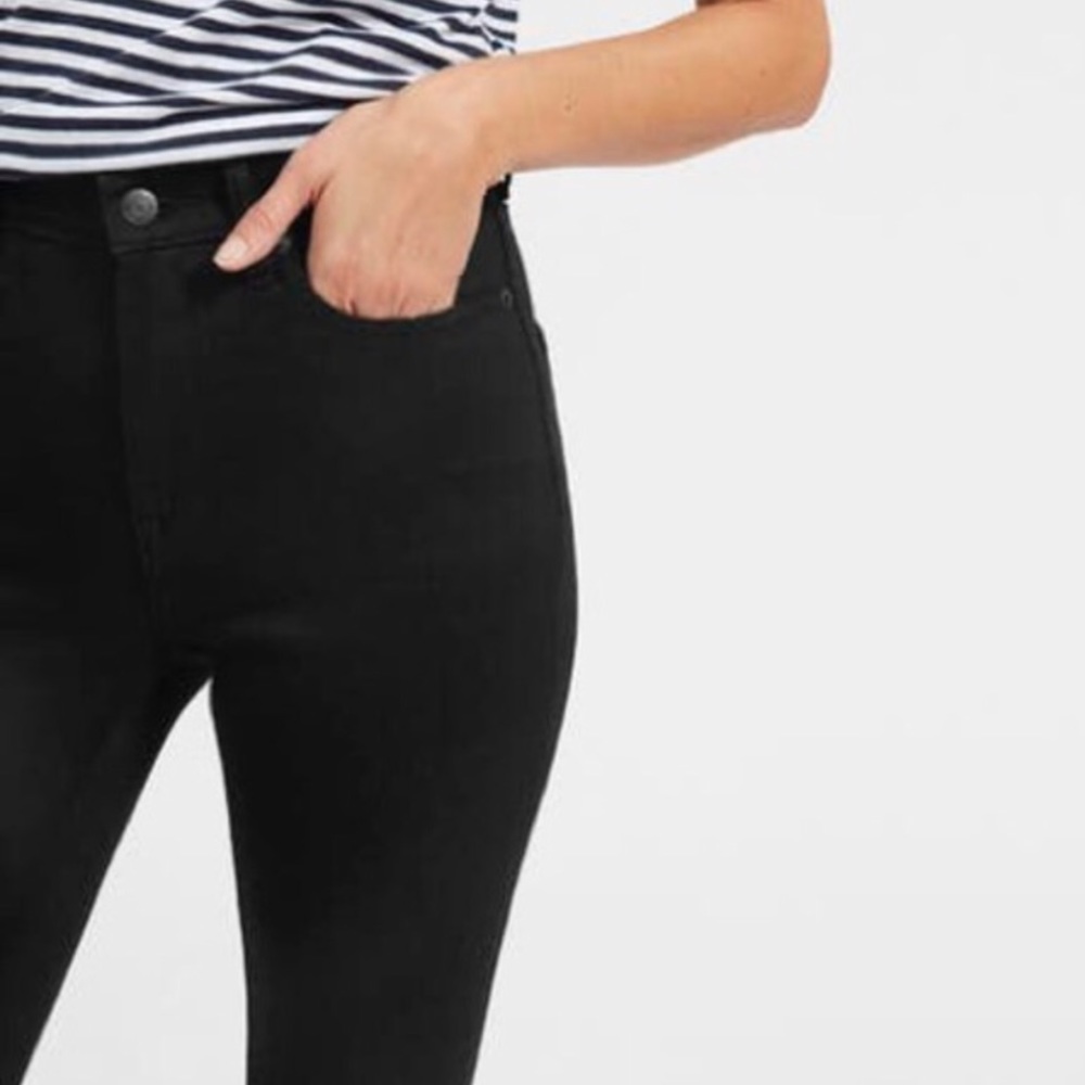 Straight Skinny